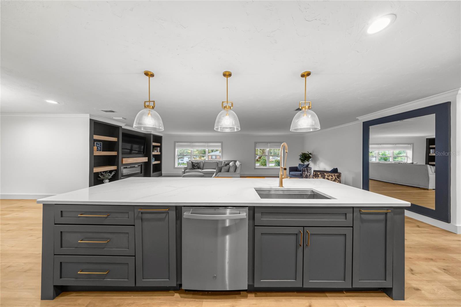 EDGEWOOD PARK UN 02 - Residential