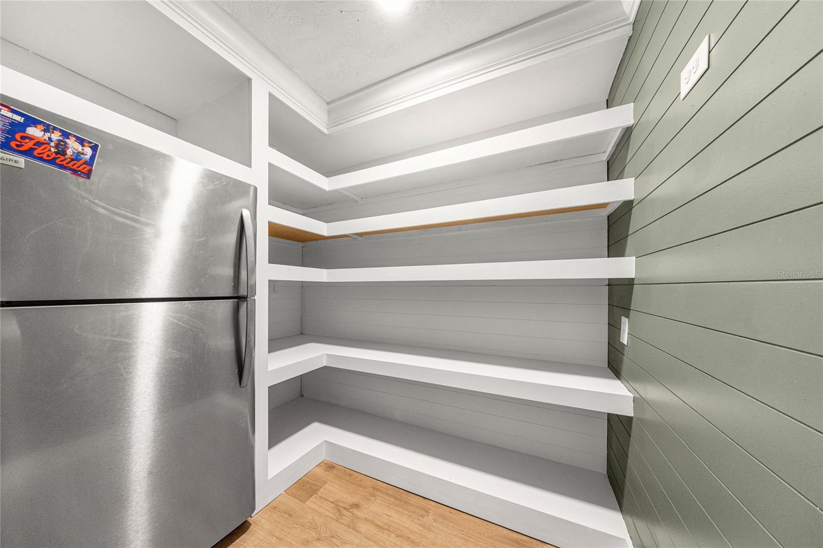 EDGEWOOD PARK UN 02 - Residential