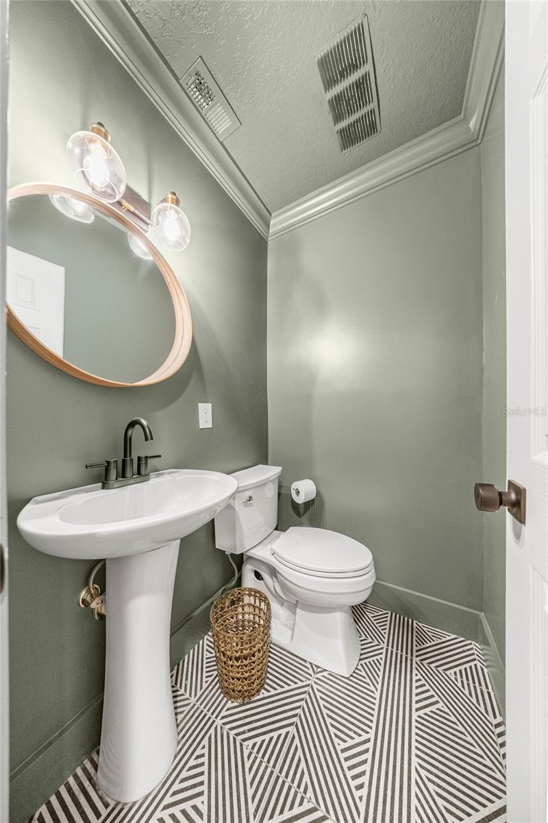 EDGEWOOD PARK UN 02 - Residential