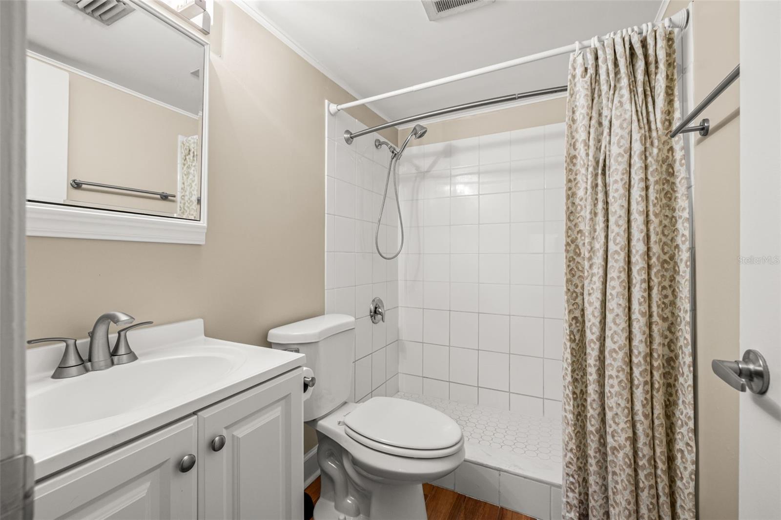 BAYSHORE TRACE CONDO - Residential