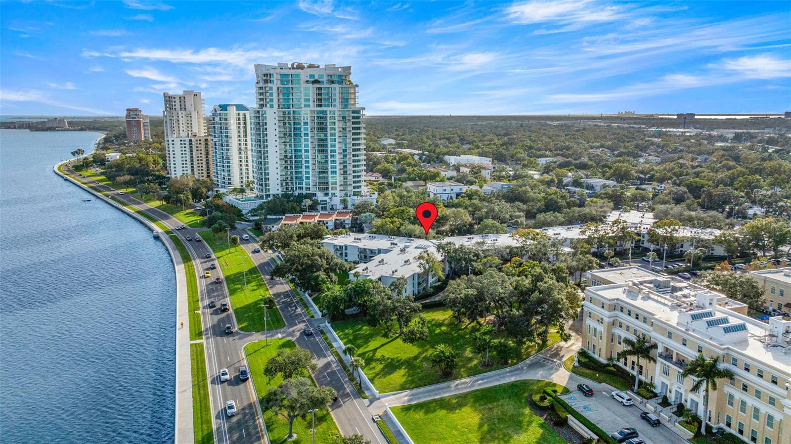BAYSHORE TRACE CONDO - Residential