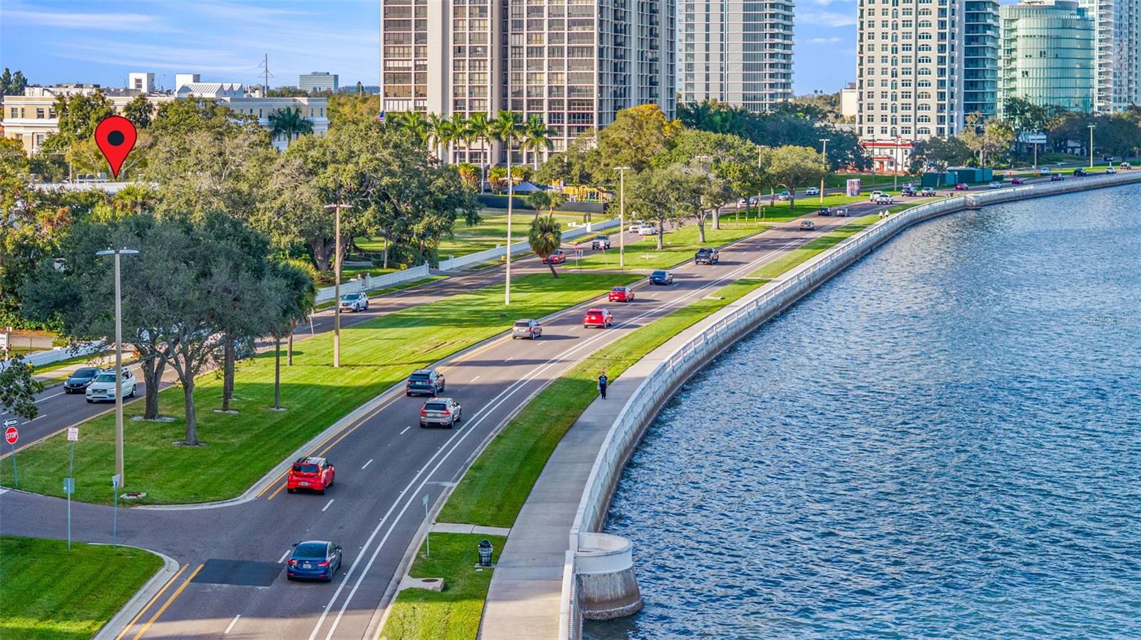 BAYSHORE TRACE CONDO - Residential