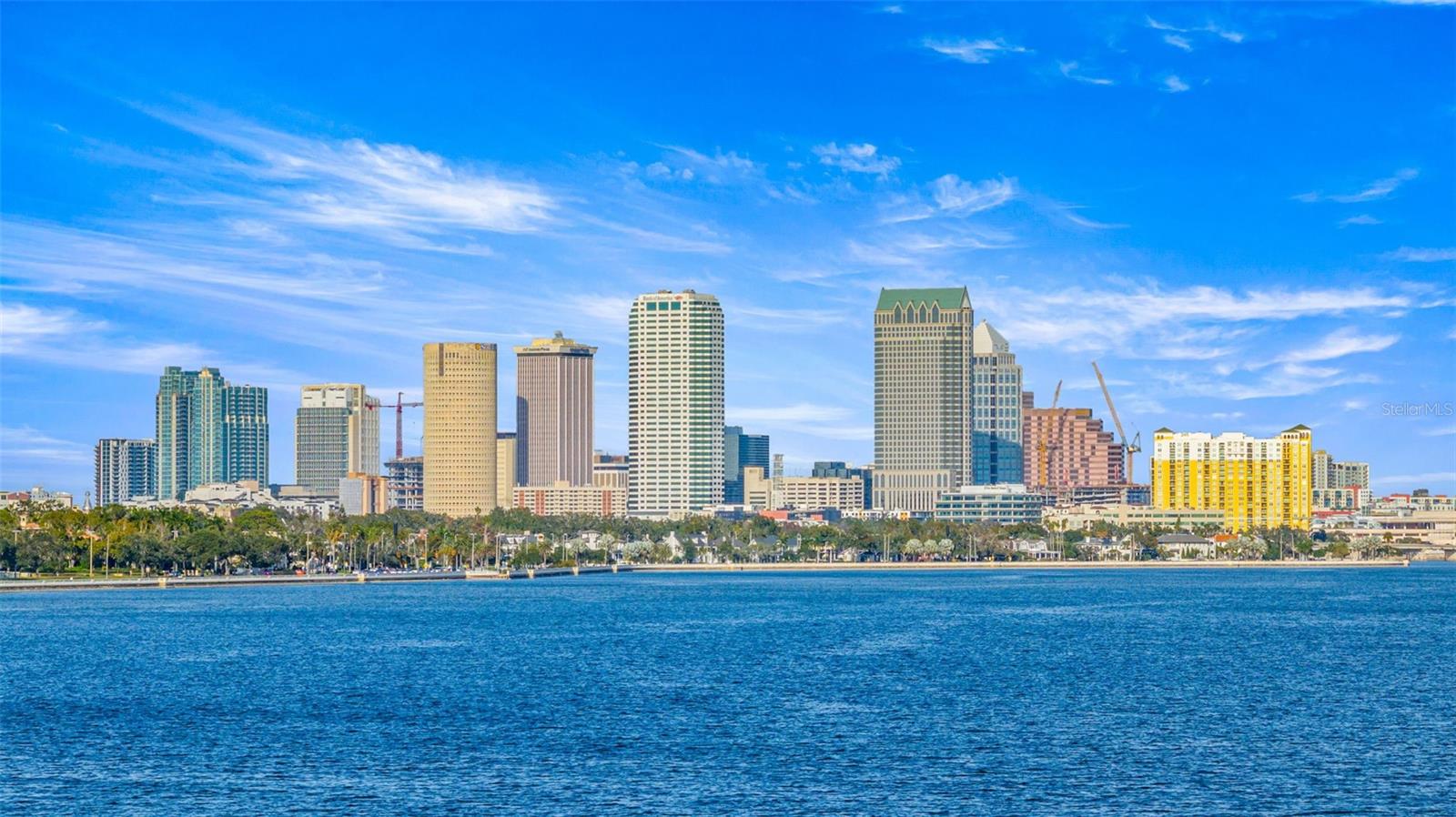 BAYSHORE TRACE CONDO - Residential