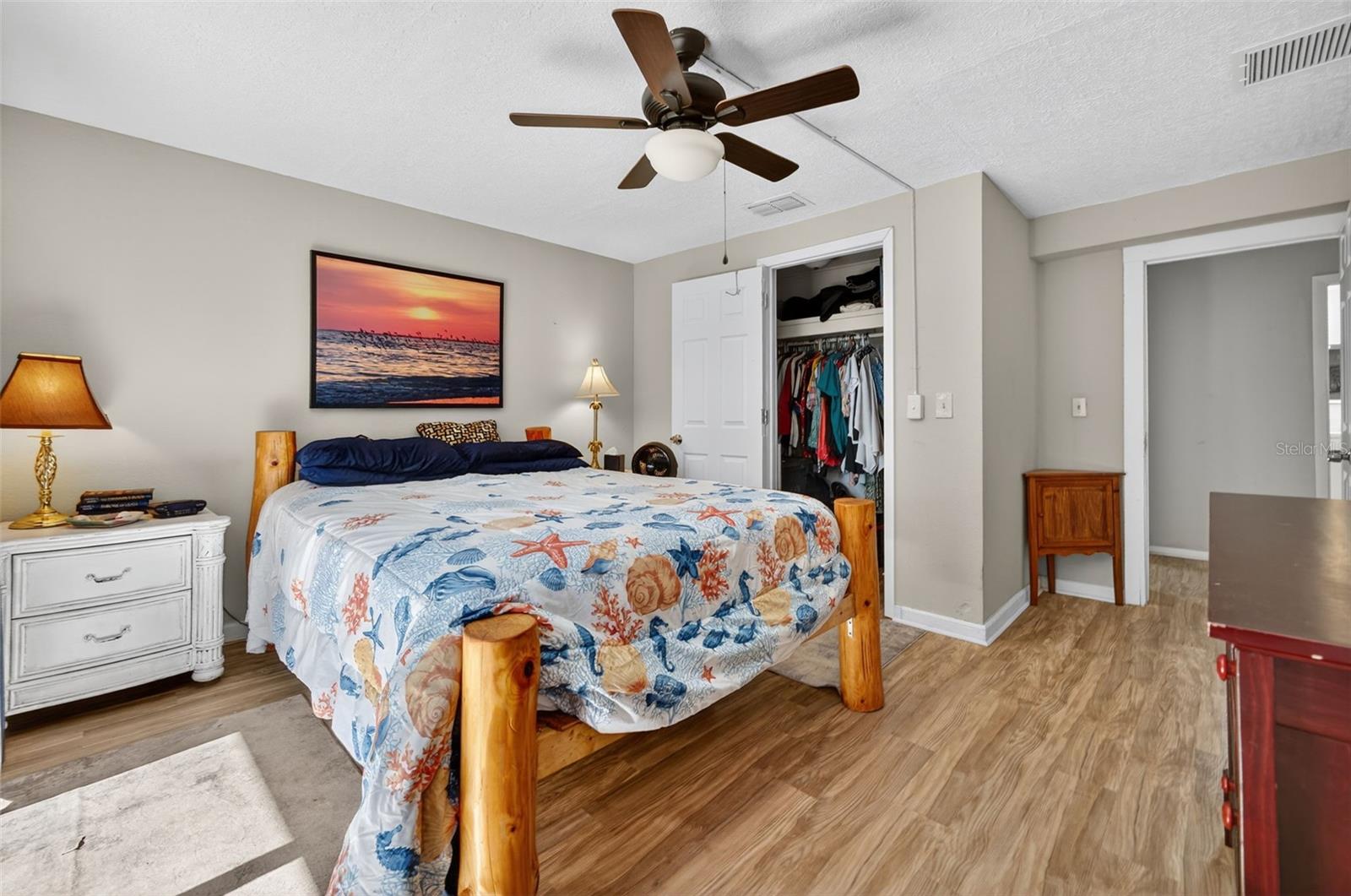 SOUTH VENICE - Residential