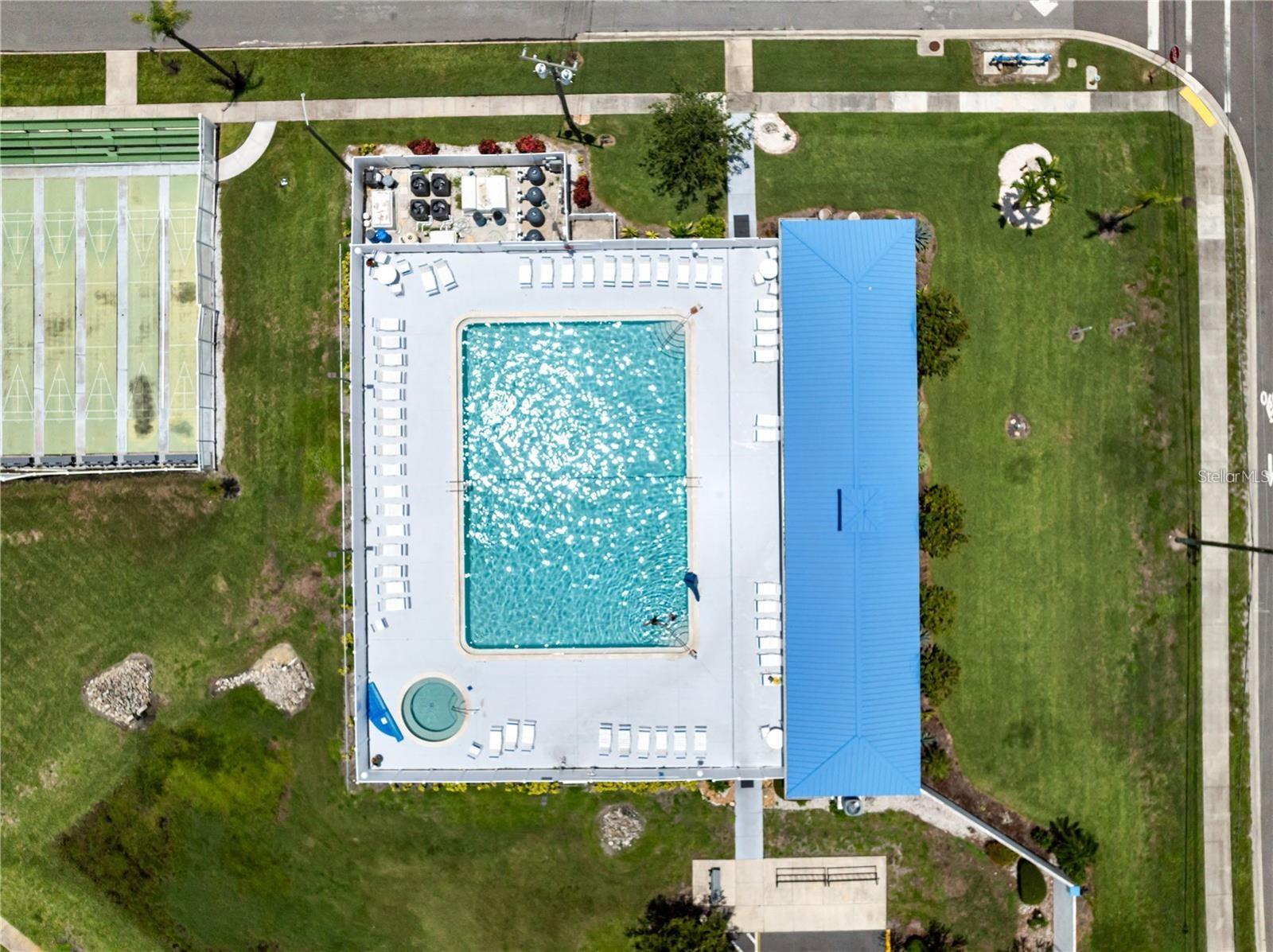 PARADISE BAY ESTATES COOP - Residential