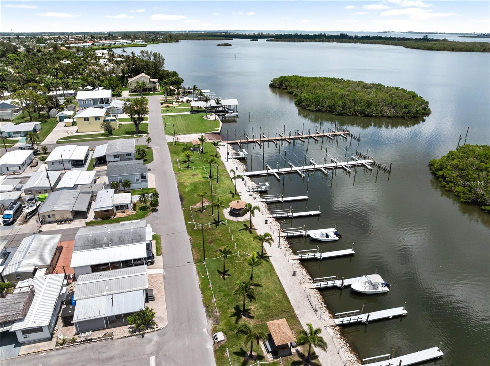 PARADISE BAY ESTATES COOP - Residential