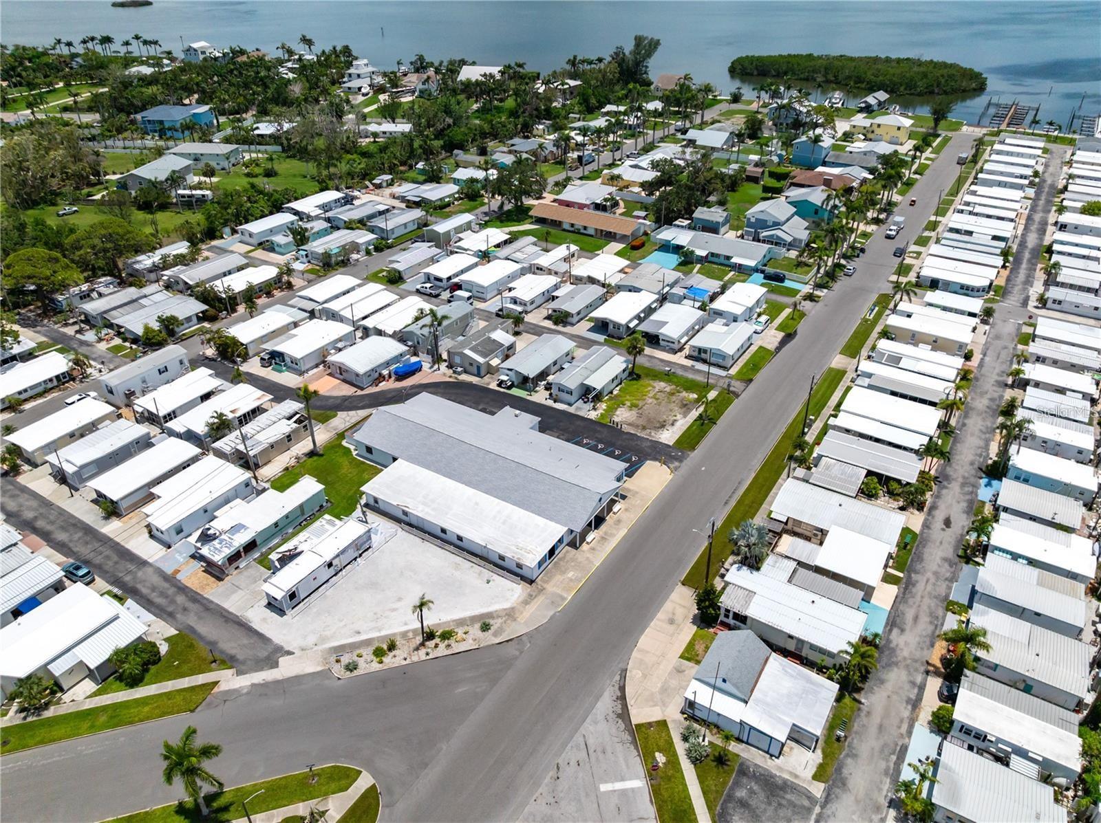 PARADISE BAY ESTATES COOP - Residential