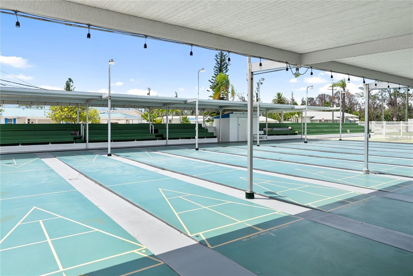 PARADISE BAY ESTATES COOP - Residential