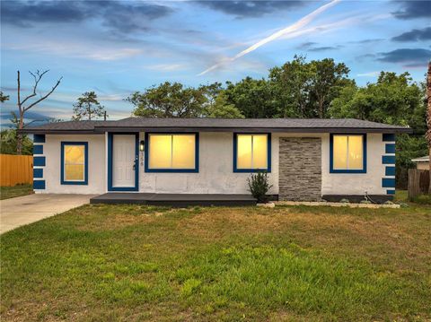 Photo of 358 Prevo Drive, Apopka, FL 32712 (MLS # O6299859)