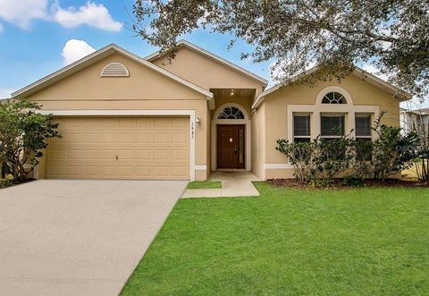 Photo of 1983 Peridot Circle, Kissimmee, FL 34743 (MLS # O6399171)