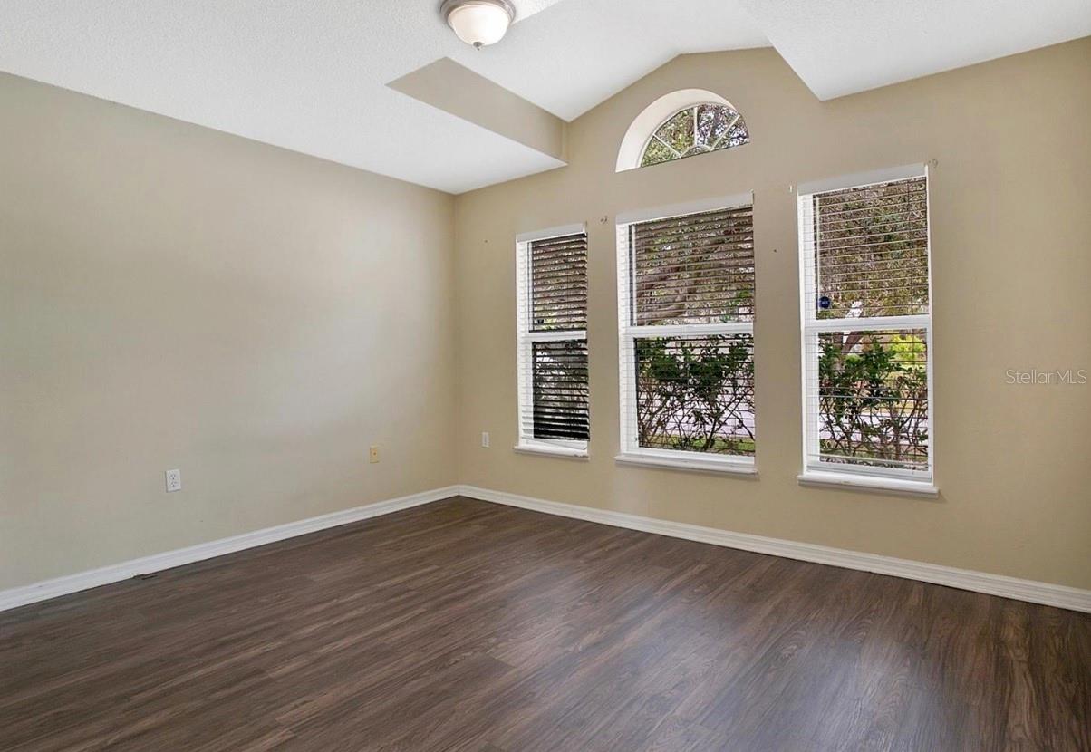 EMERALD POINTE PH 03 - Residential