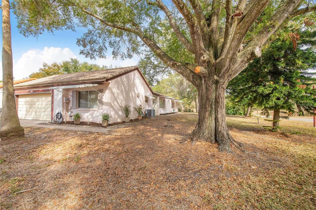 Photo of 389 San Jose Drive, Winter Haven, FL 33884 (MLS # L4959445)