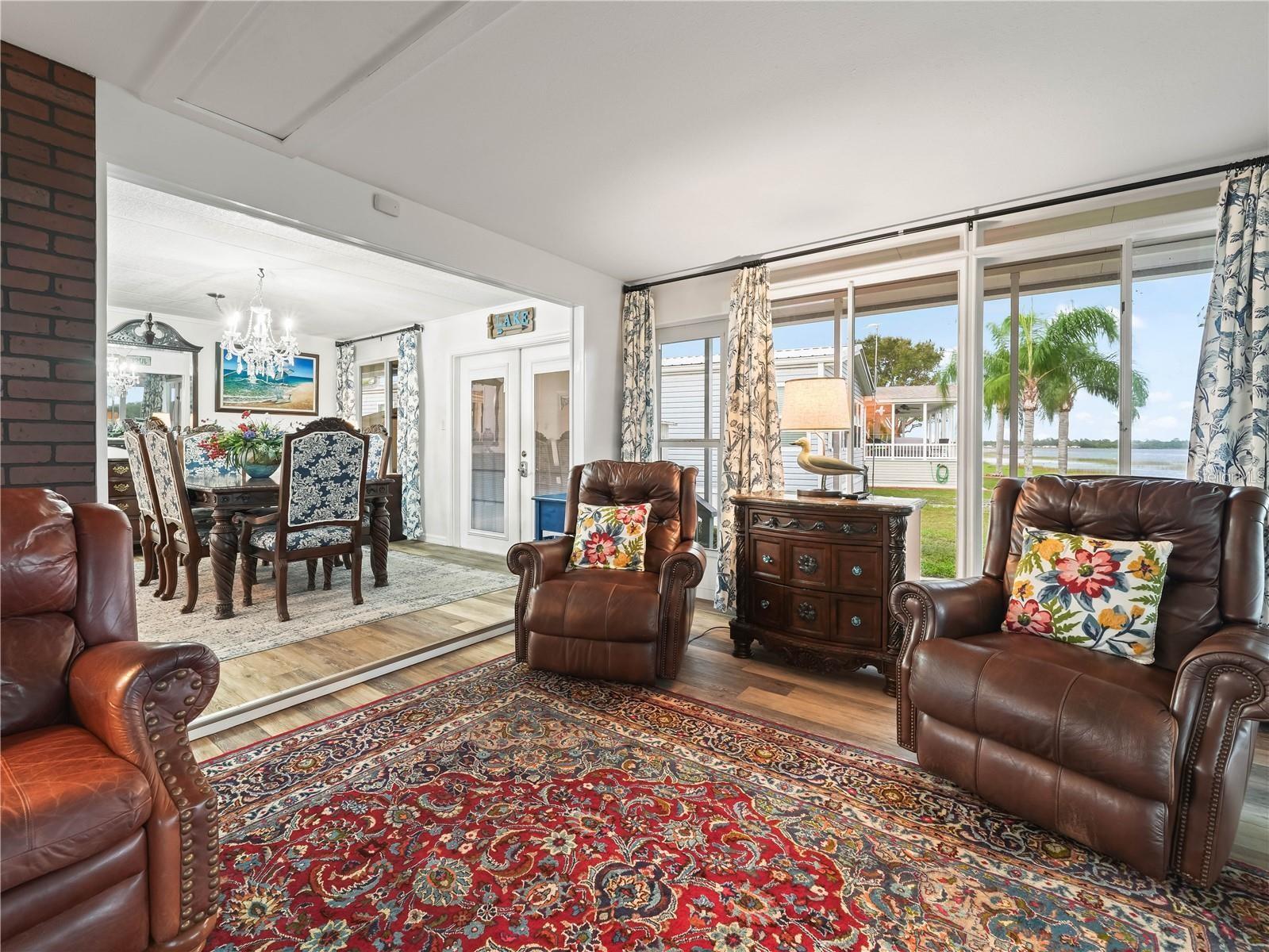 SADDLEBAG LAKE - Residential