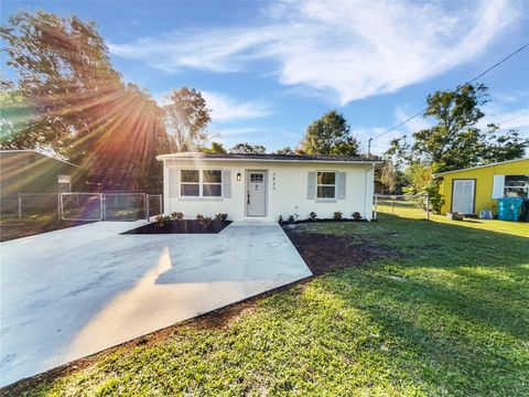 3820 WELLS STREET ORLANDO FL 32805