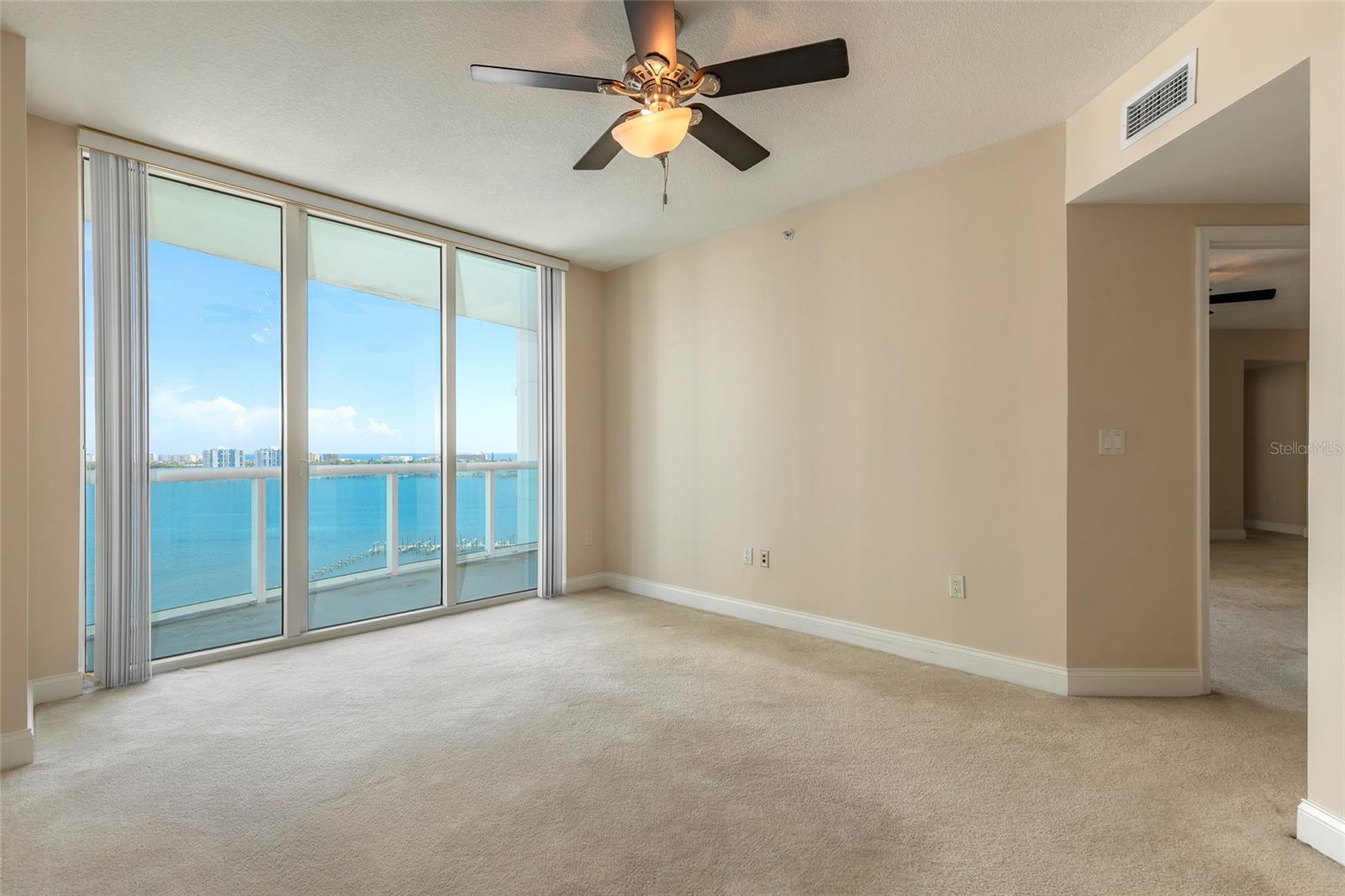 MARINA GRANDE/HALIFAX 01 - Residential