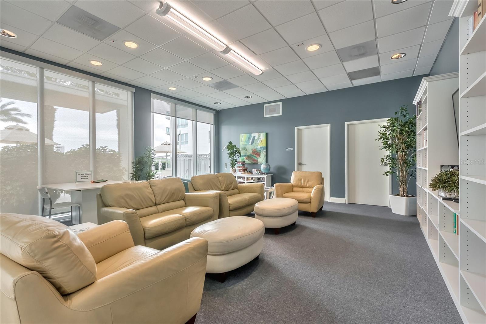 MARINA GRANDE/HALIFAX 01 - Residential