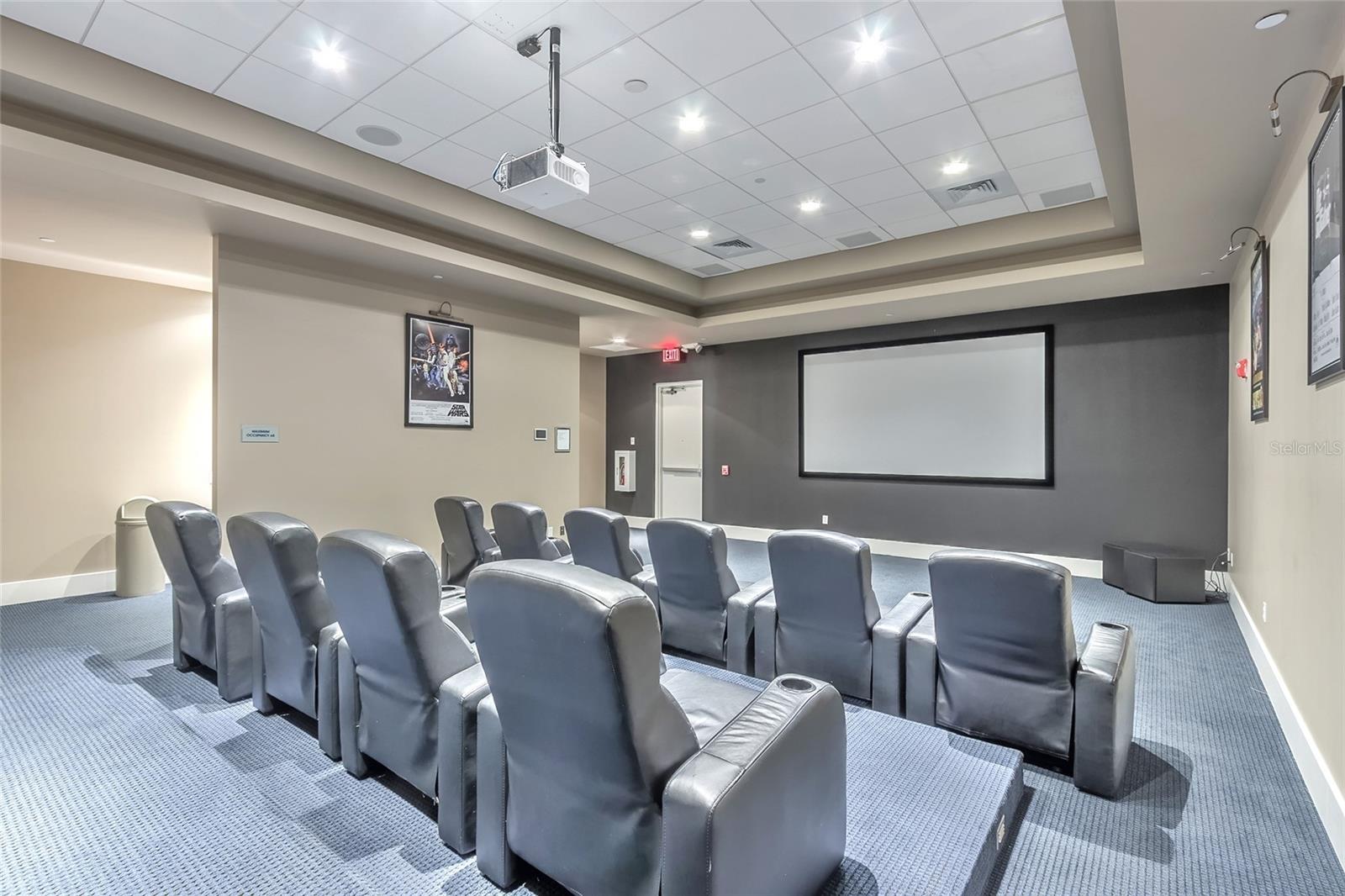 MARINA GRANDE/HALIFAX 01 - Residential