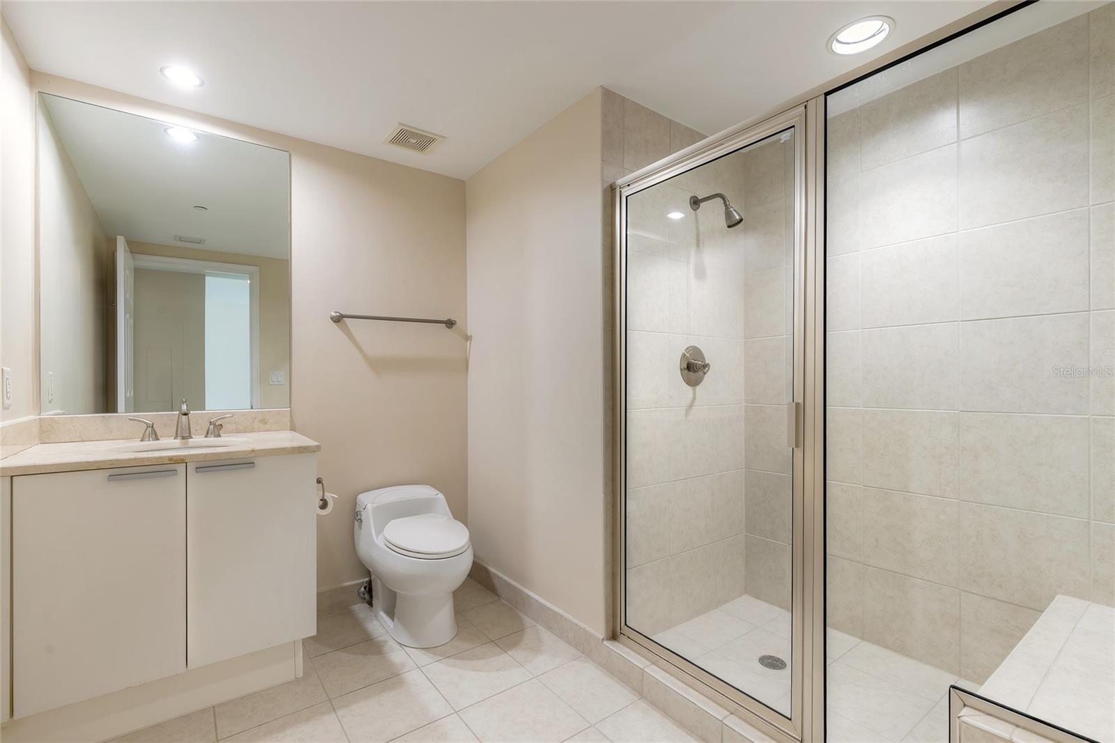 MARINA GRANDE/HALIFAX 01 - Residential