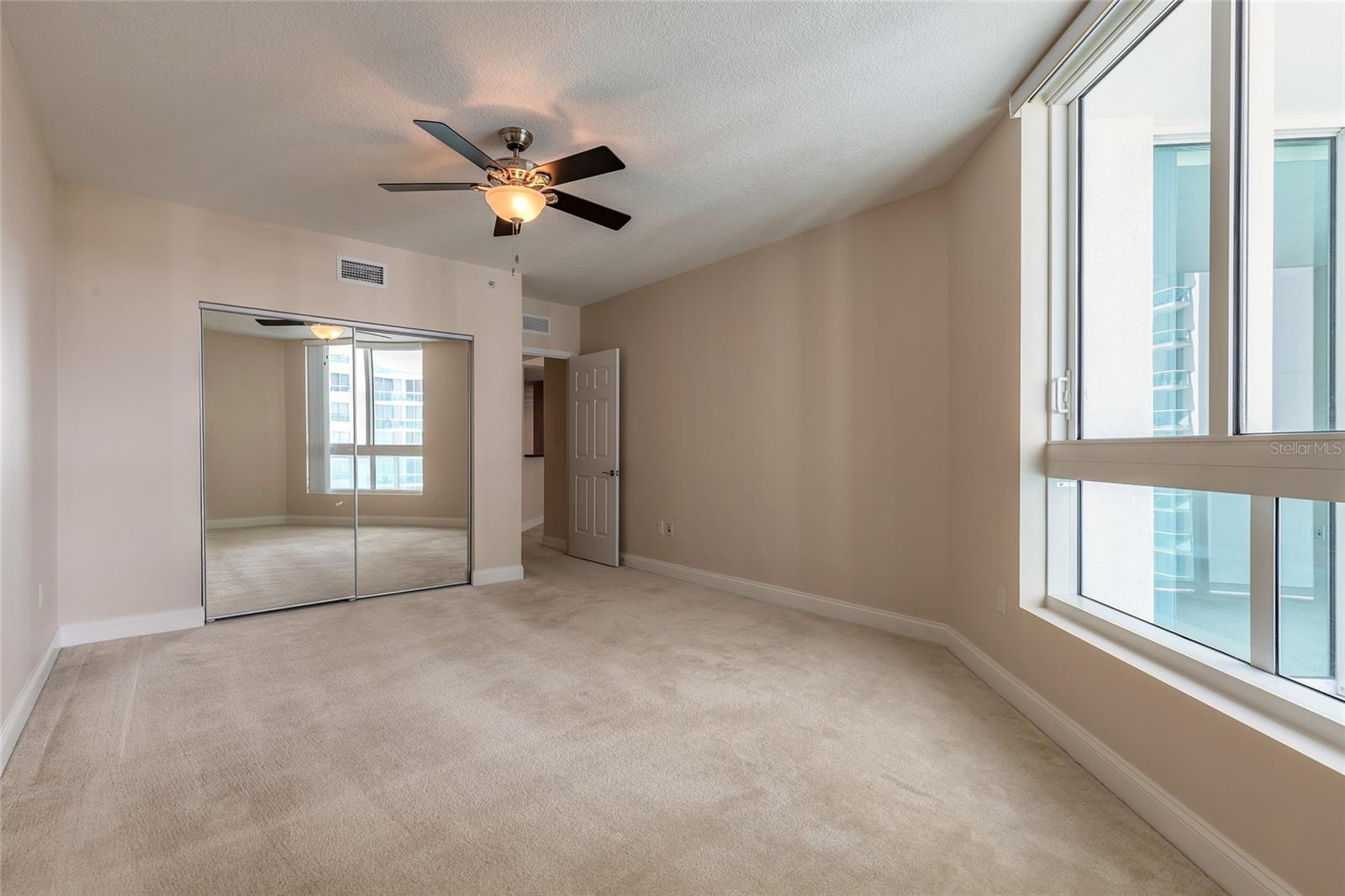 MARINA GRANDE/HALIFAX 01 - Residential