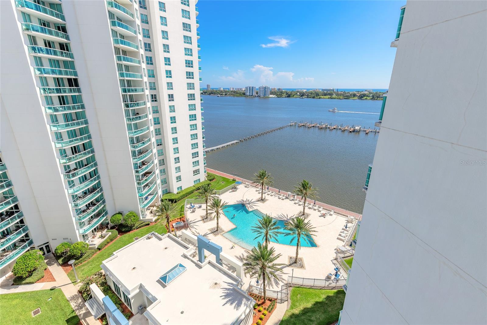 MARINA GRANDE/HALIFAX 01 - Residential