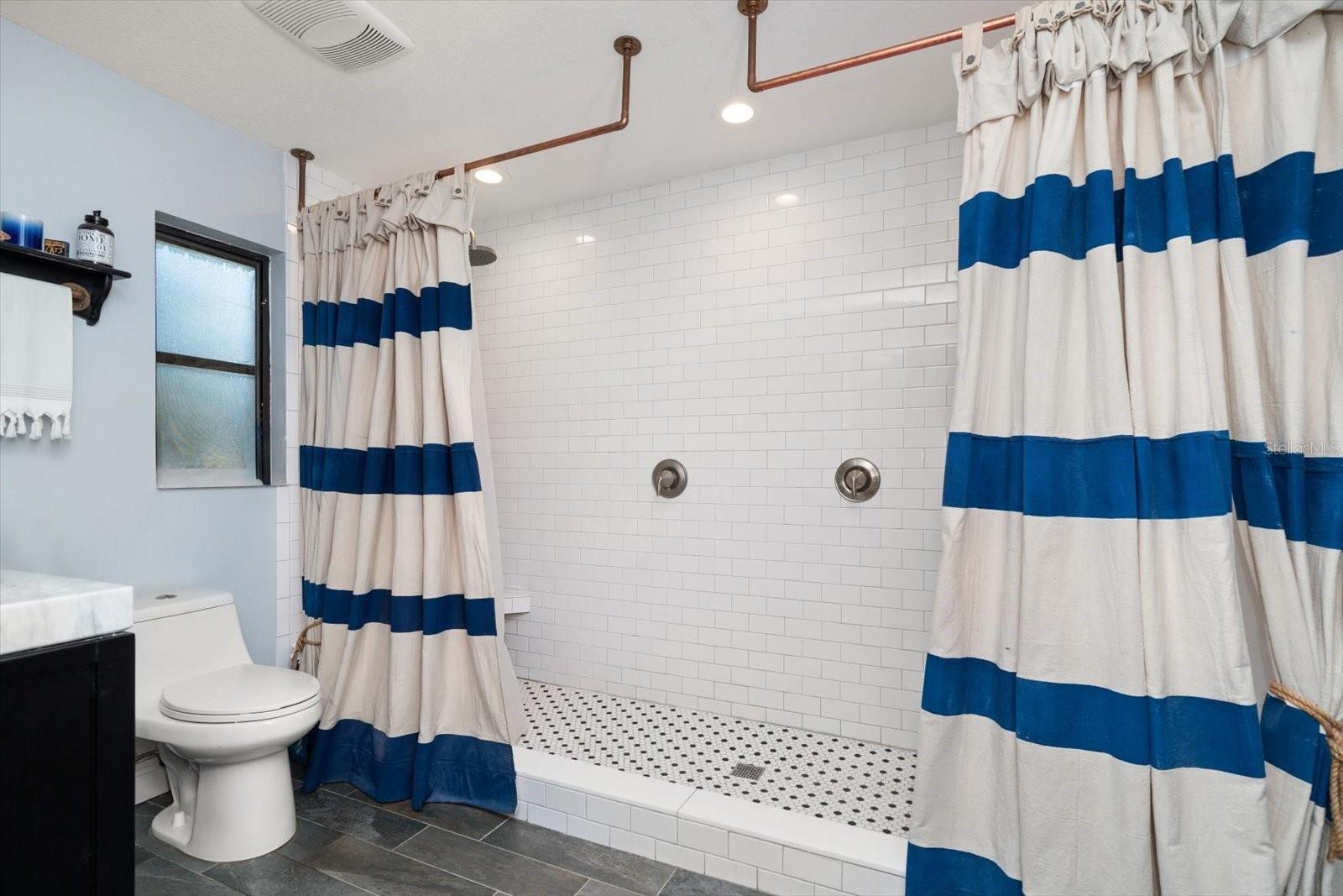 BRAE-MOOR SOUTH - Residential