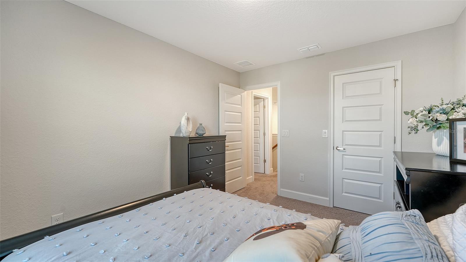 AVIARY AT RUTLAND RANCH PH 1A & 1B - Residential