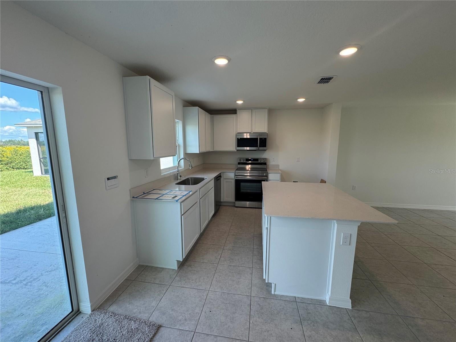 3286 VICEROY COURT