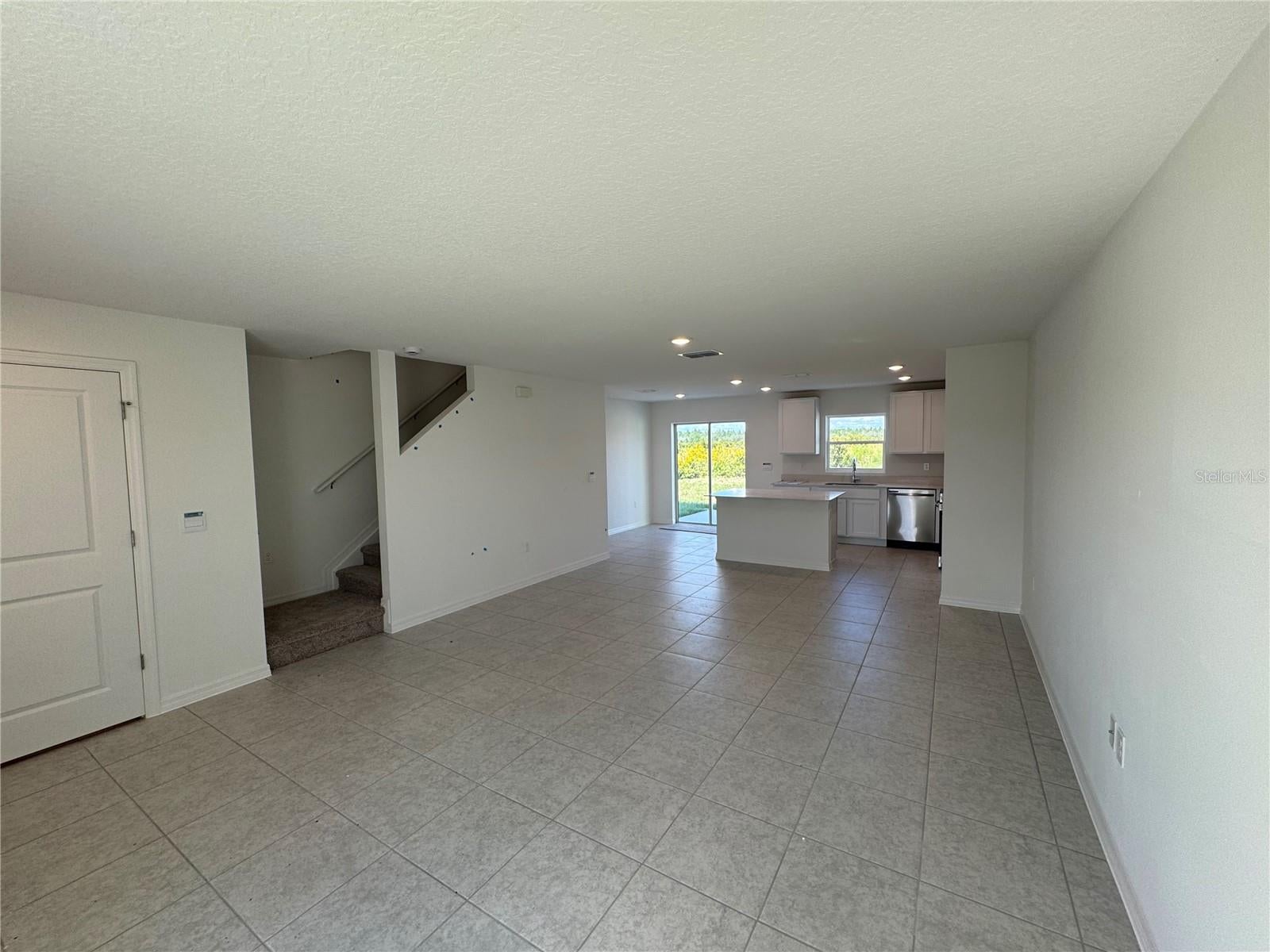 3286 VICEROY COURT