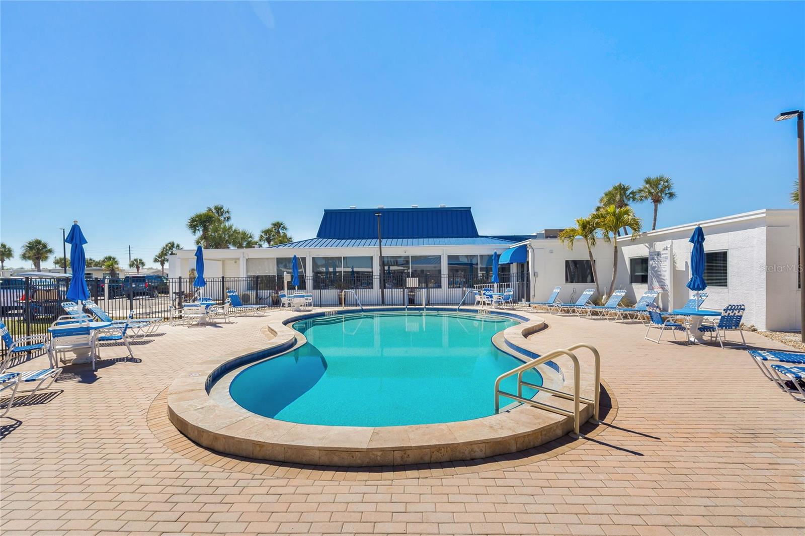 VENICE ISLE - Residential