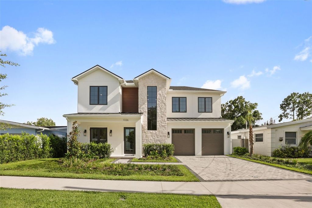 Photo of 1326 W New Hampshire Street, Orlando, FL 32804 (MLS # O6424610)