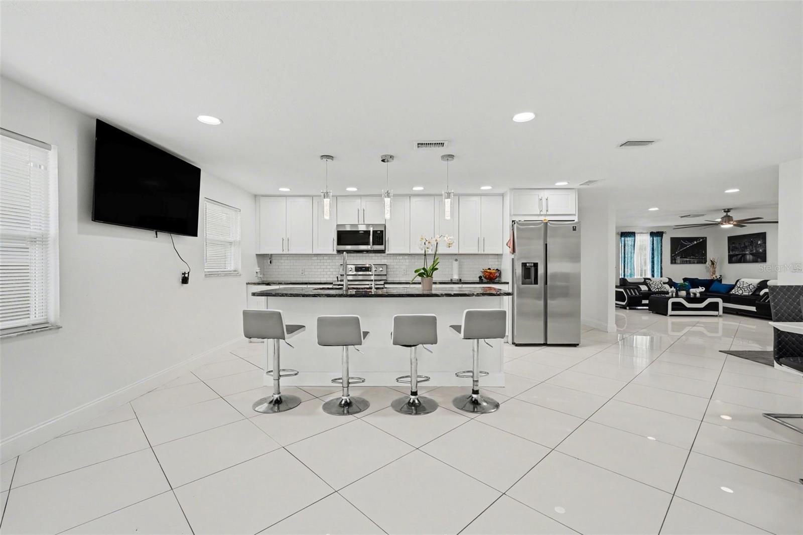 GULF HIGHLANDS - Residential