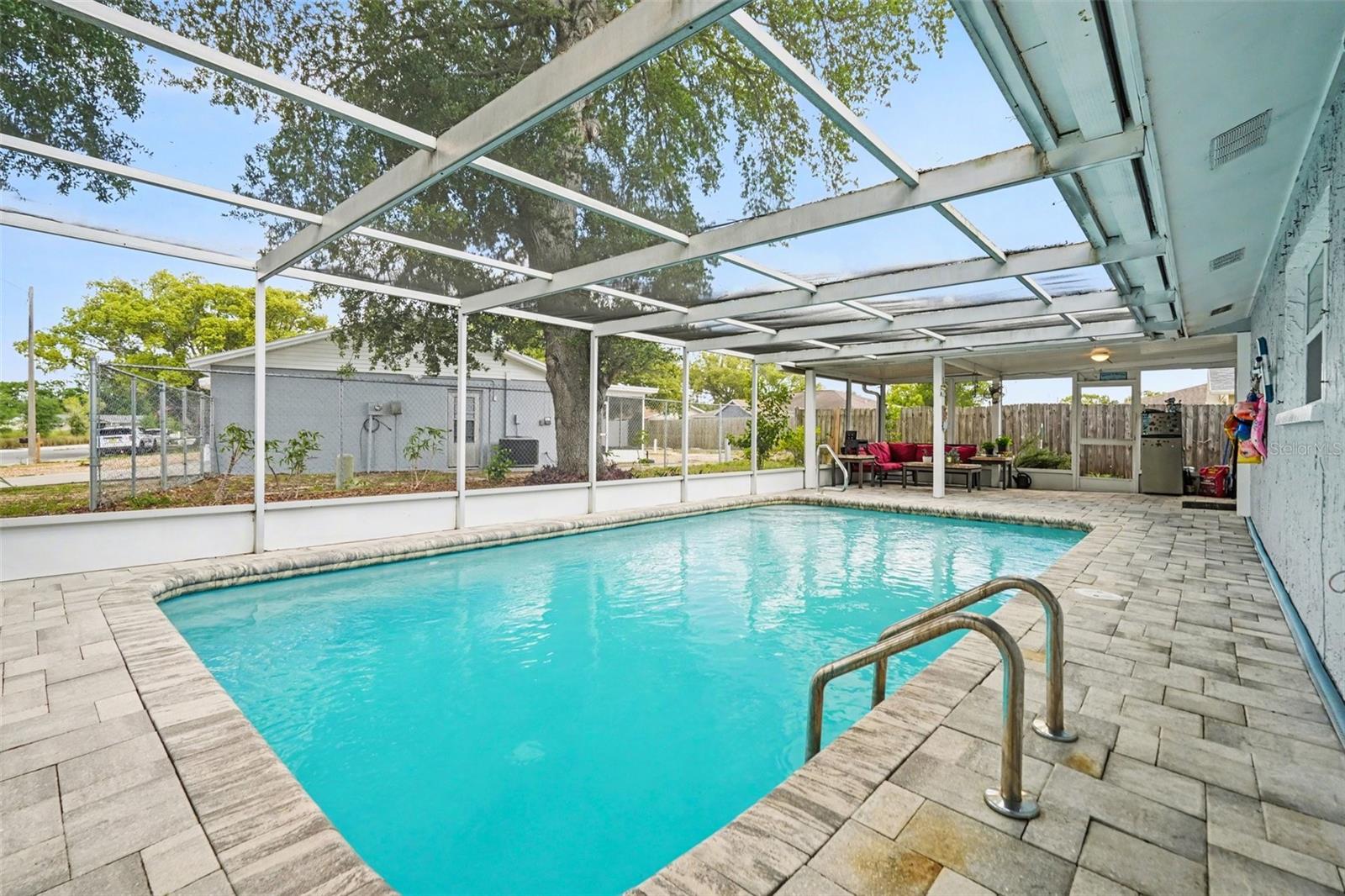 GULF HIGHLANDS - Residential