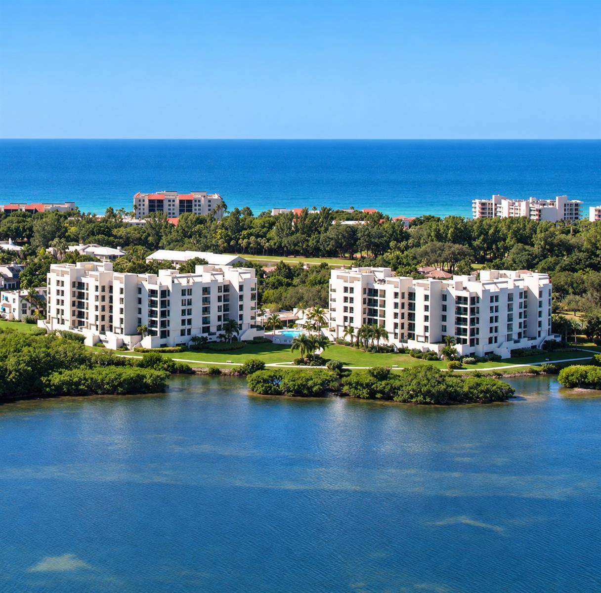 2110 HARBOURSIDE DRIVE 523