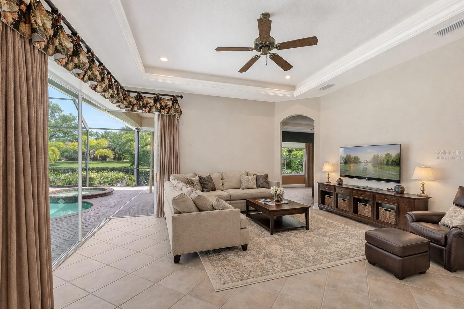 LAUREL OAK ESTATES SEC 02 - Residential