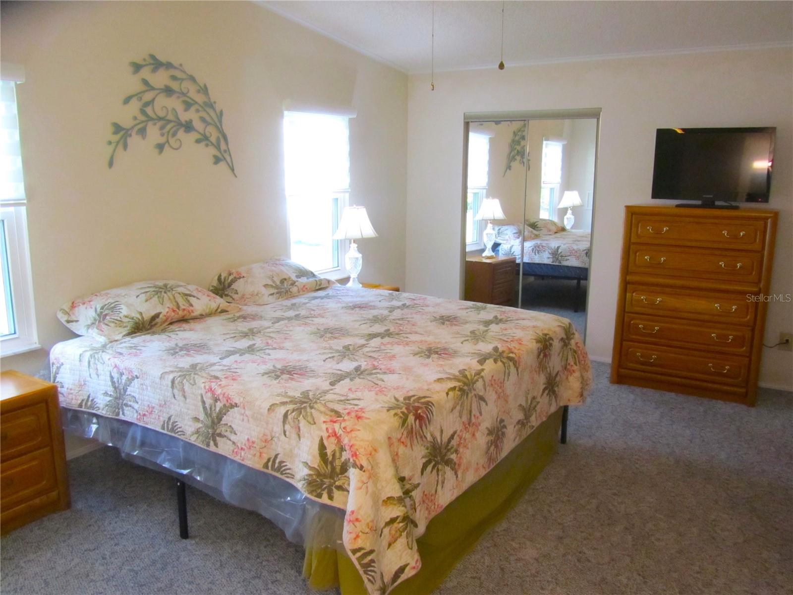 LADY LAKE ORANGE BLOSSOM GARDENS UNIT 08 - Residential