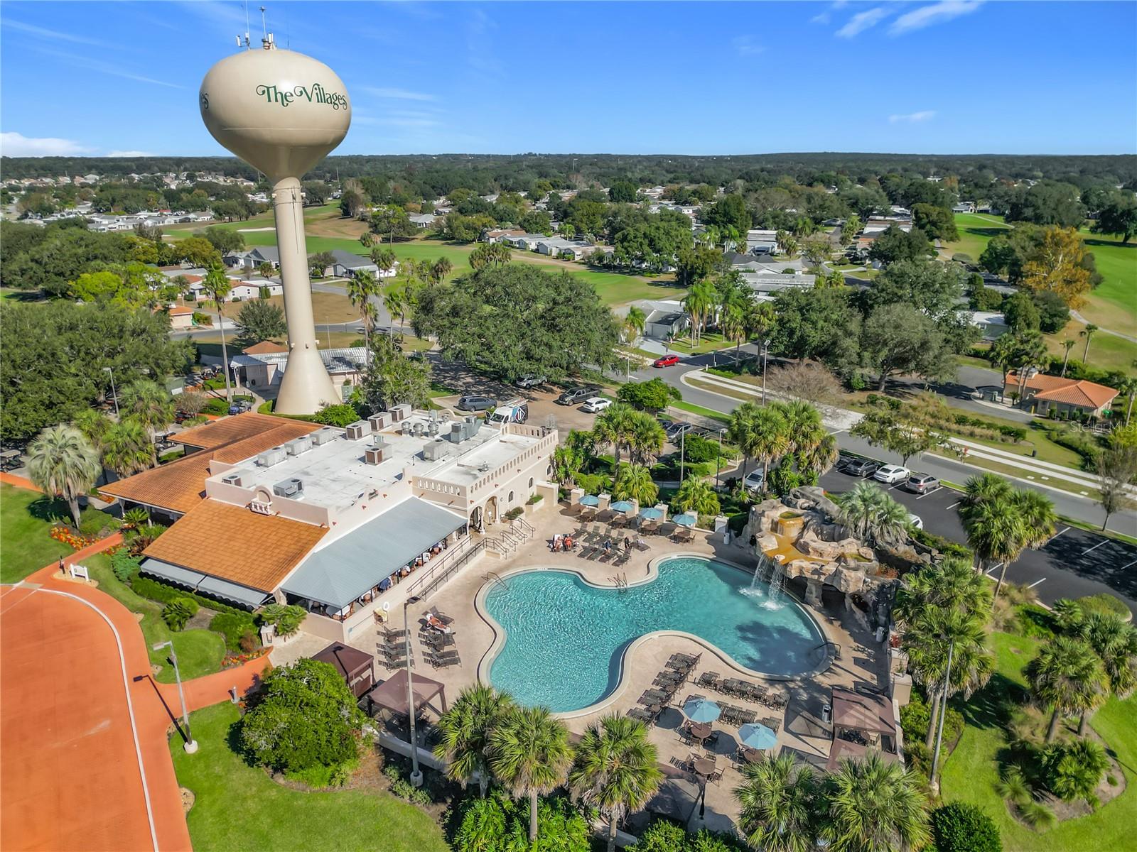 LADY LAKE ORANGE BLOSSOM GARDENS UNIT 08 - Residential