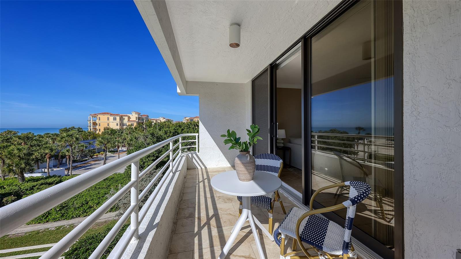 SUNSET BEACH - Residential