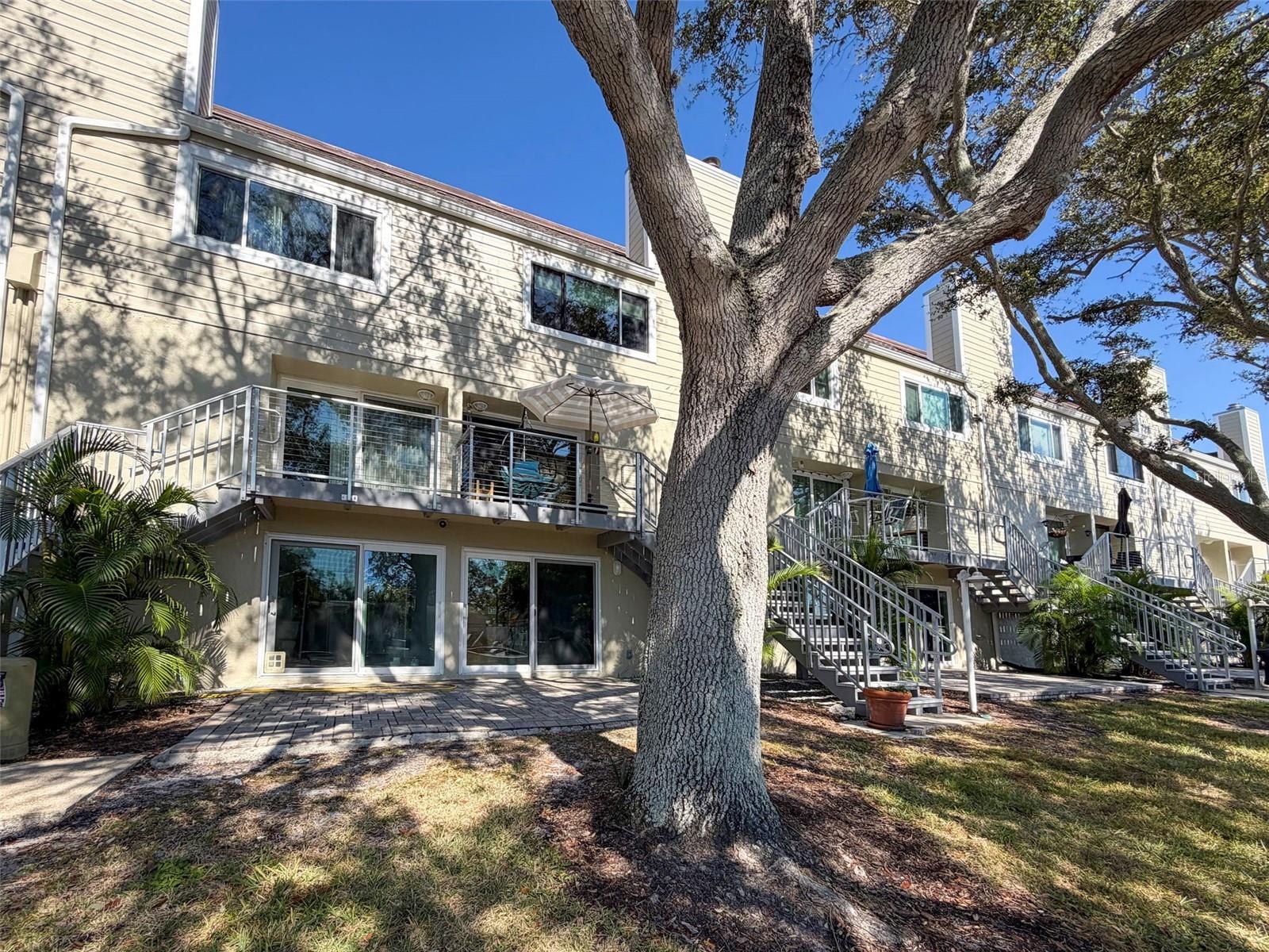 SOUTH PAULA POINT CONDO - Residential