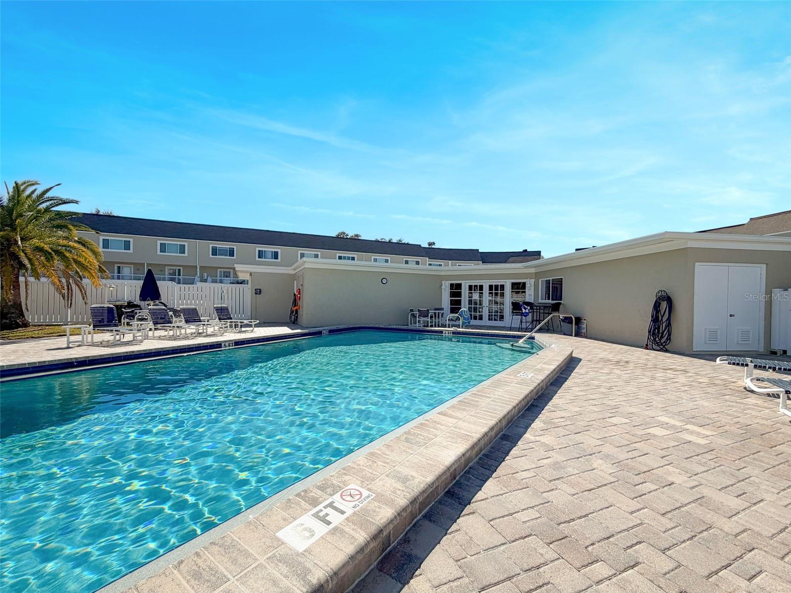 SOUTH PAULA POINT CONDO - Residential