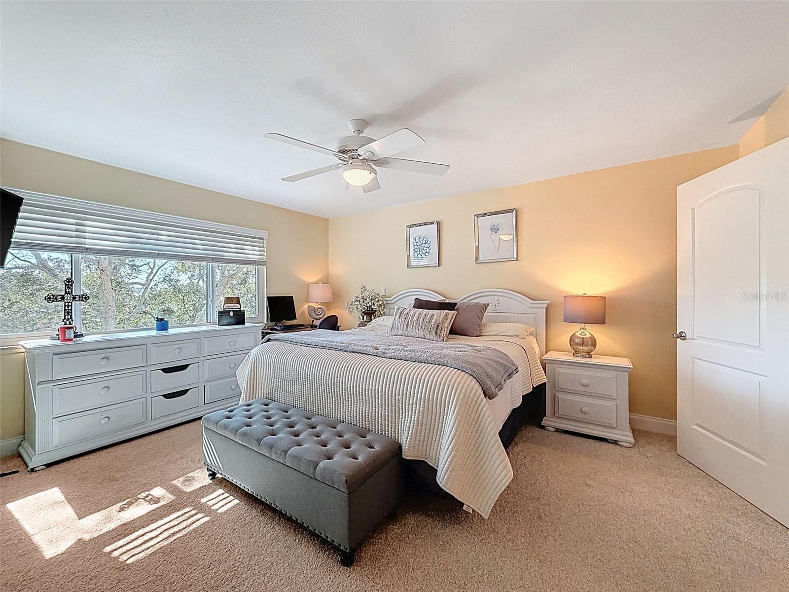 SOUTH PAULA POINT CONDO - Residential