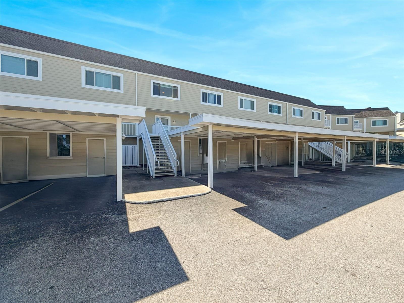 433 S PAULA DRIVE 23