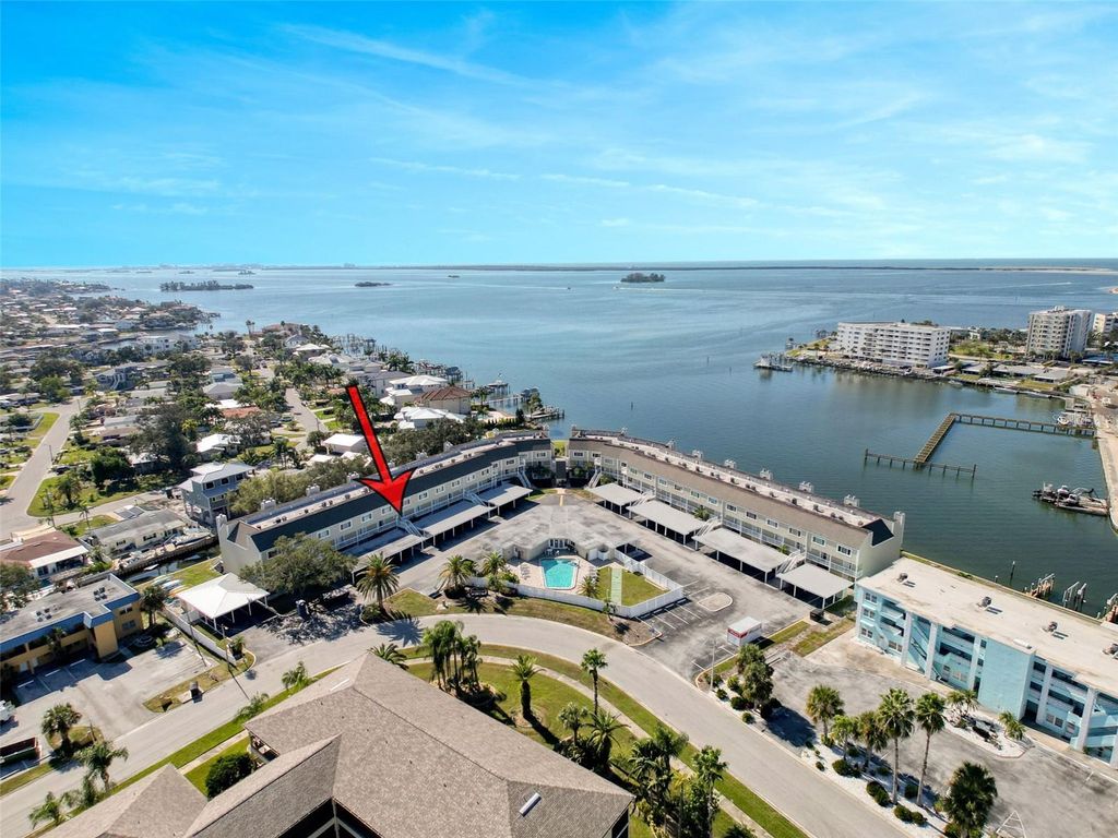 Photo of 433 S Paula Drive #23, Dunedin, FL 34698 (MLS # W7880819)