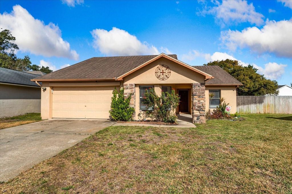 Photo of 1018 Pond Apple Court, Oviedo, FL 32765 (MLS # O6376881)