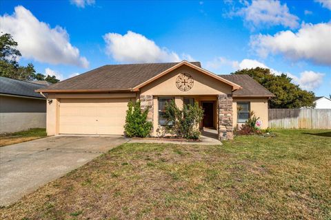 Photo of 1018 Pond Apple Court, Oviedo, FL 32765 (MLS # O6376881)