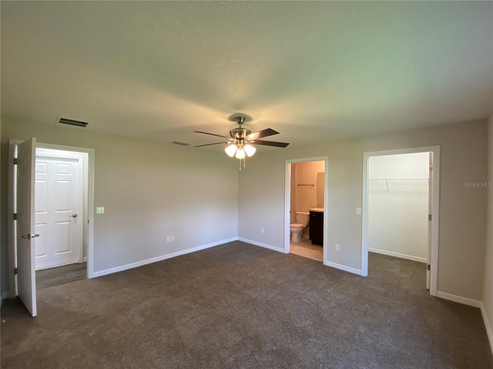 SILVER SPGS SHORES UN 19 - Residential Lease