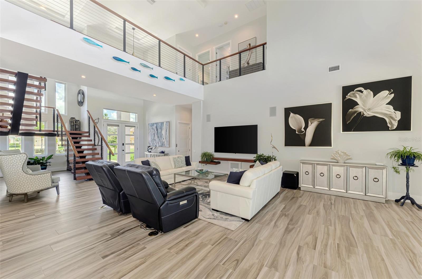 RIVERWOOD - Residential