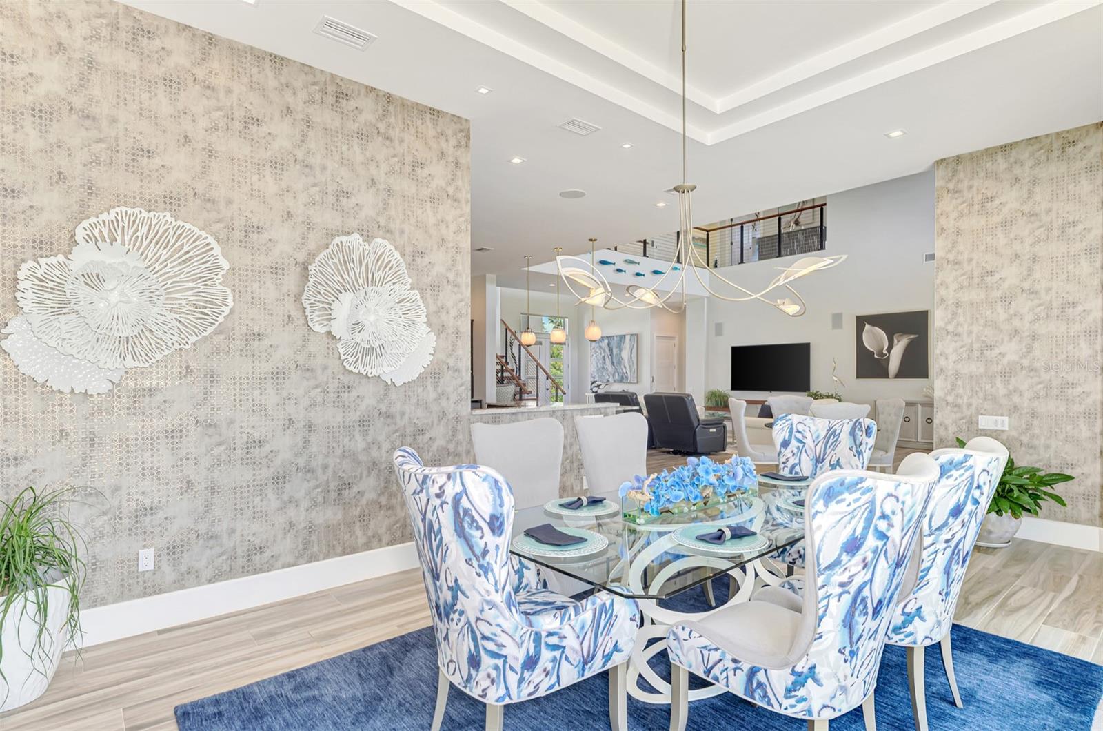 RIVERWOOD - Residential