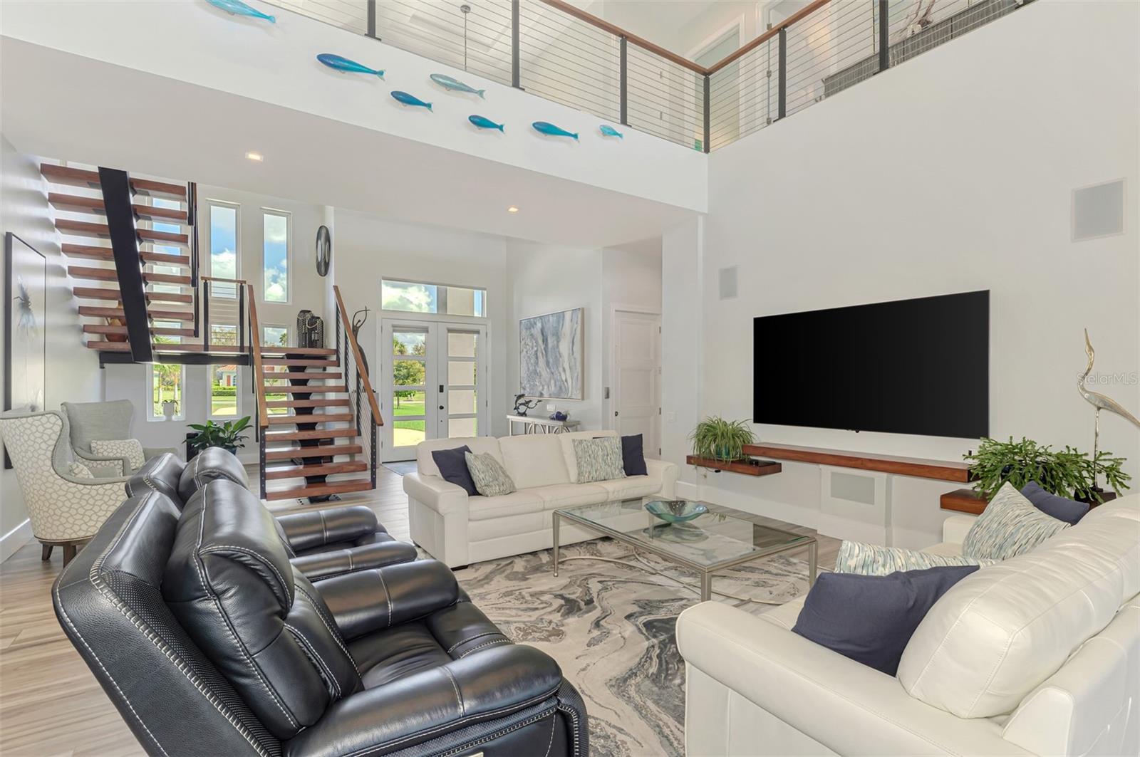 RIVERWOOD - Residential