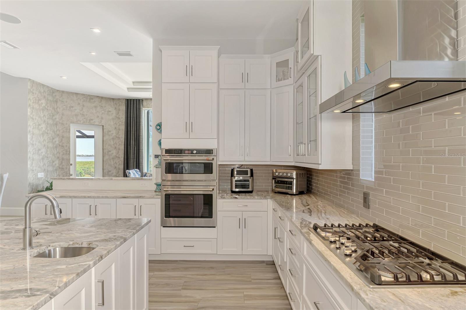 RIVERWOOD - Residential