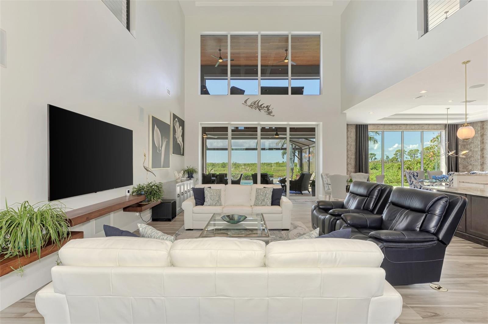 RIVERWOOD - Residential